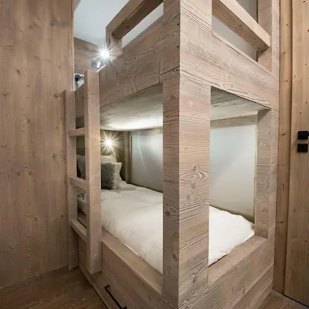 Appartement Luxueux Skis Aux Pieds, Jacuzzi Privatif Courchevel