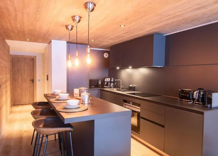 Luxueux Skis Aux Pieds, Jacuzzi Privatif