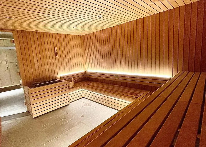 Luxueux Skis Aux Pieds, Jacuzzi Privatif Courchevel